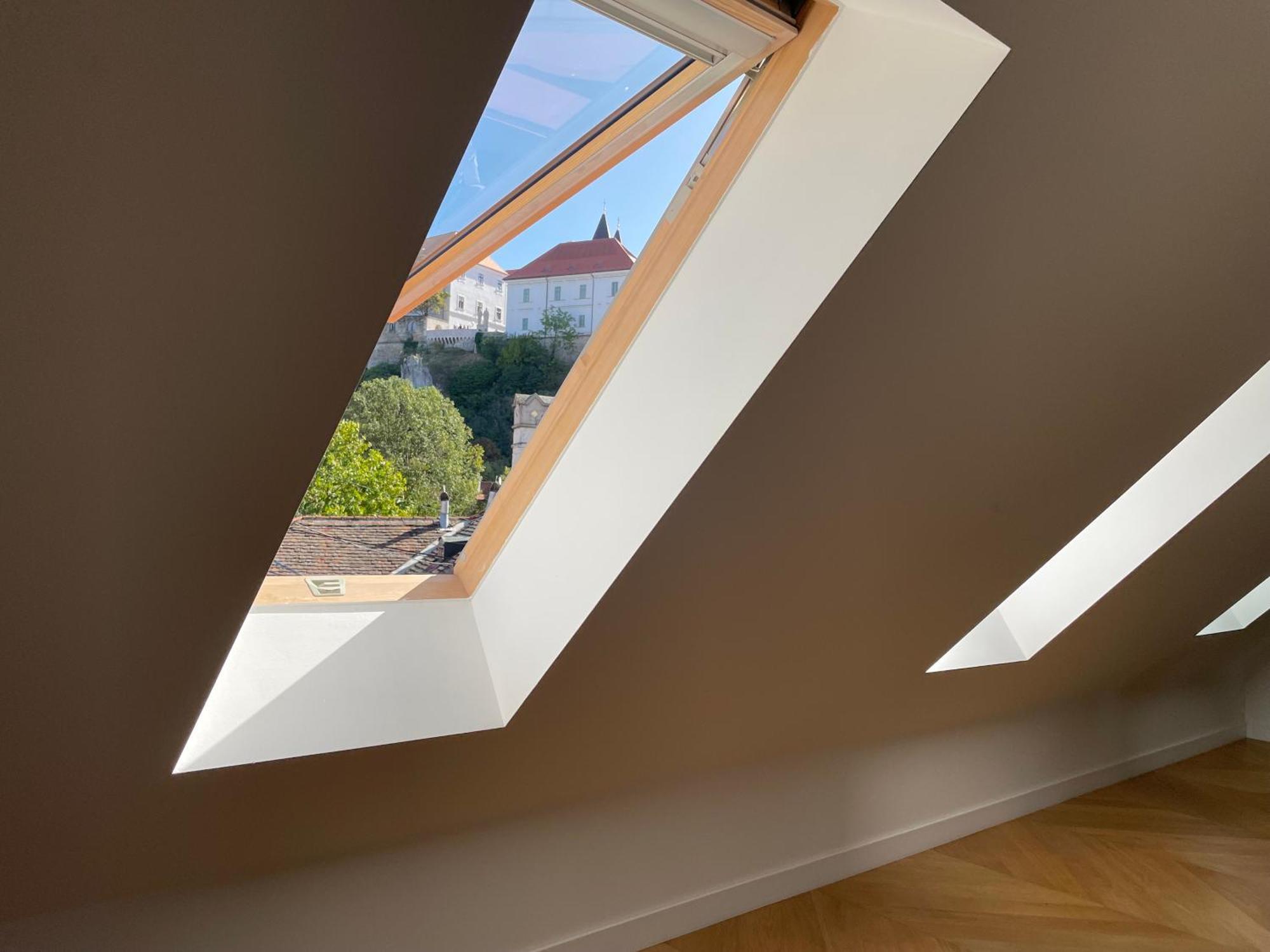 Frida Apartman, Exkluziv Varpanoramaval, A Belvaros Sziveben, Ingyenes Parkolassal Veszprem Ngoại thất bức ảnh